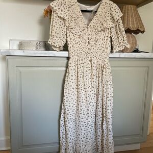 Neuflora Dress